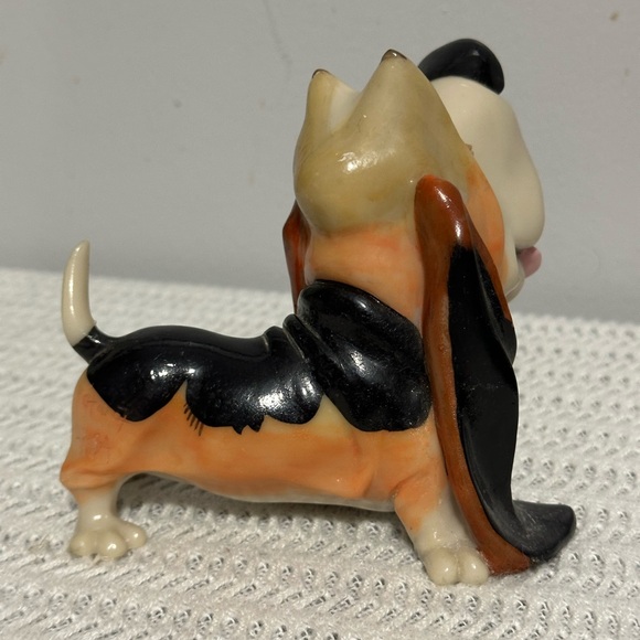 Ceramic Basset Hound Dog Figurine/glasses holder - Picture 3 of 7